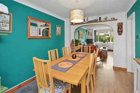 3 bedroom detached house for sale, Fulmar Court, Leeds, West Yorkshire