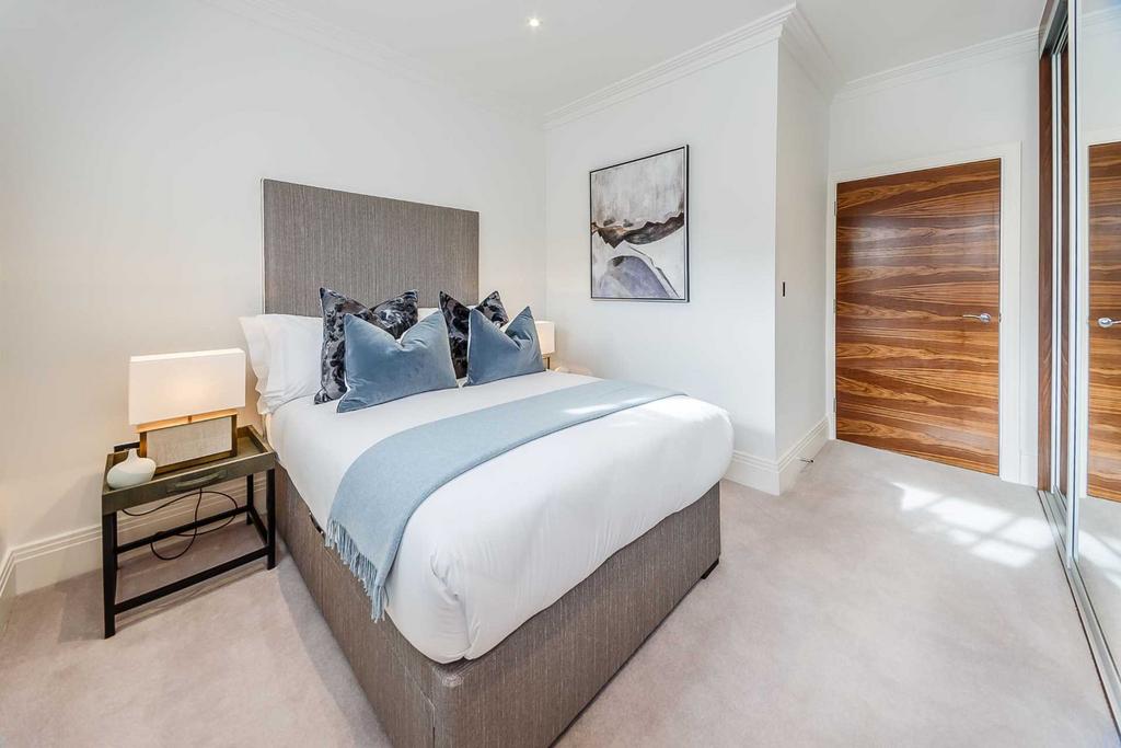 Apartment in London - More