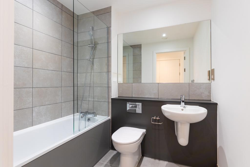 Apartment in Liverpool - View 4