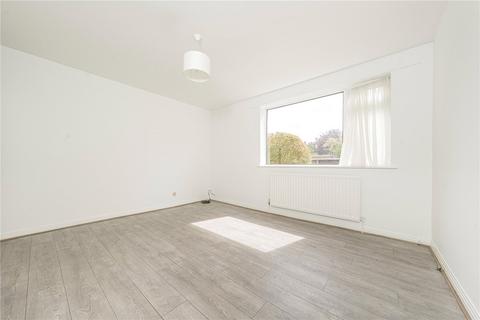 2 bedroom flat for sale, Cedar Court, Lime Grove, New Malden, KT3