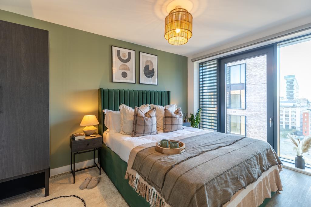 Apartment in Liverpool - View 2