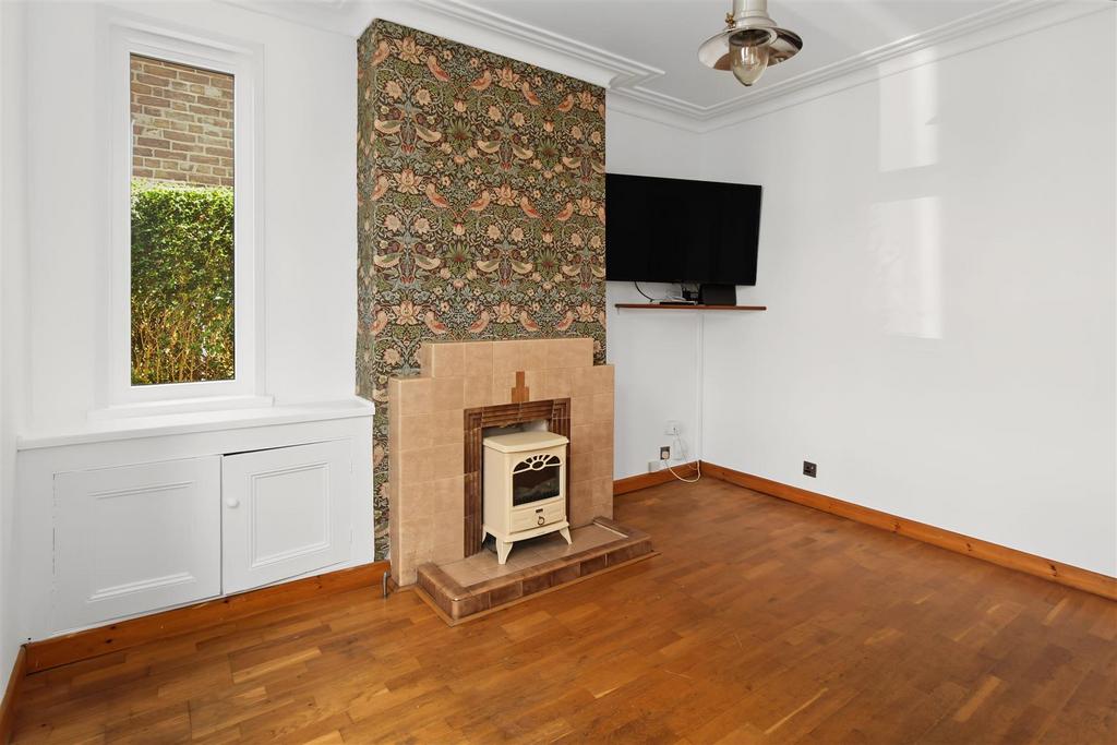 House in Nottingham - View 4