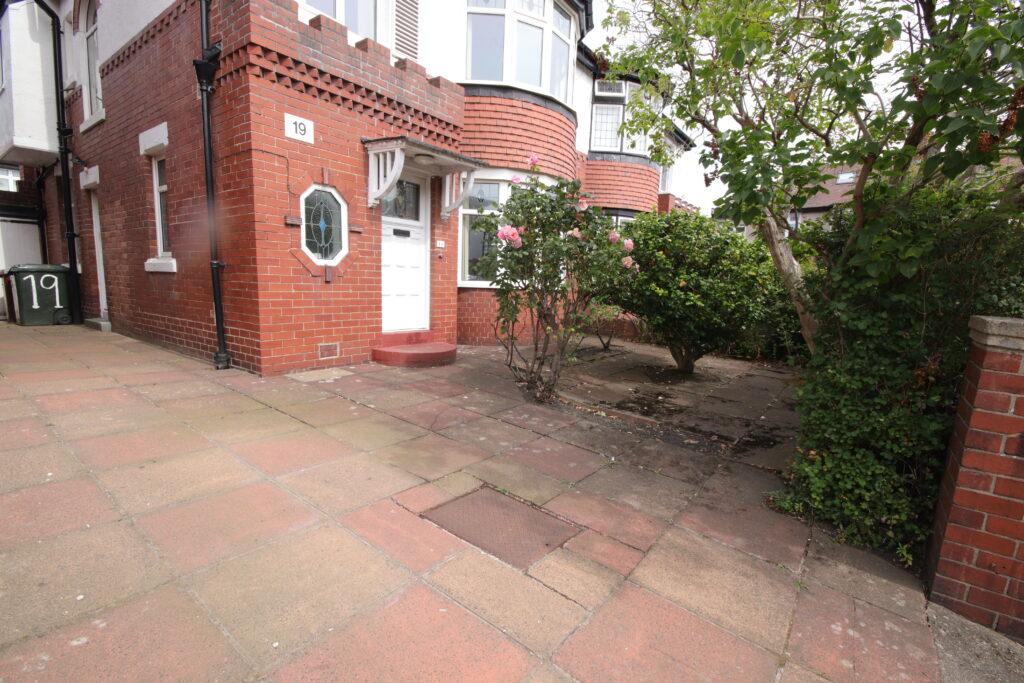 House in Newcastle upon Tyne - View 2