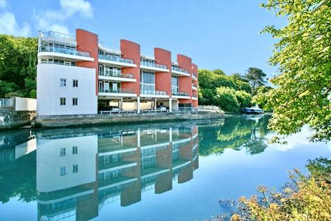 3 bedroom flat for sale, Malpas Road, Truro, Cornwall, TR1