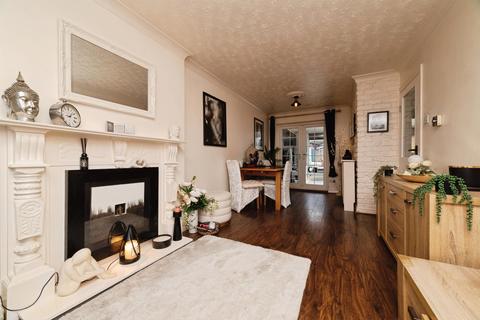 2 bedroom semi-detached house for sale, Moreton Bay, Bilton, Hull