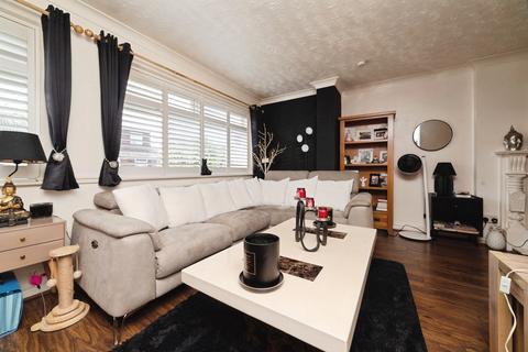 2 bedroom semi-detached house for sale, Moreton Bay, Bilton, Hull