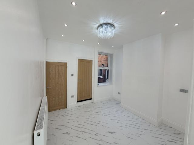 House in Birmingham - View 4