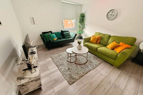 undefined, Castle Street, Reading, Berkshire, RG1