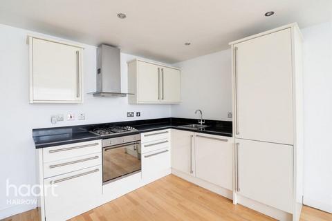 2 bedroom apartment for sale, Aran Drive, Stanmore