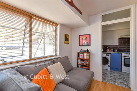 Studio for sale, Balcombe Road, Peacehaven, East Sussex
