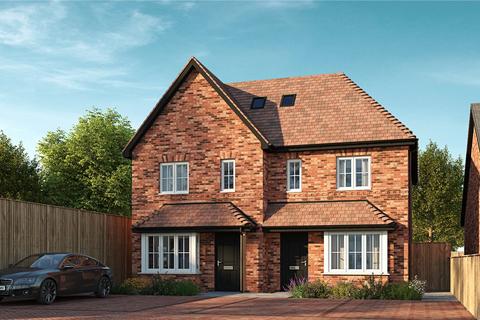 3 bedroom semi-detached house for sale, High Road, Benfleet, Essex, SS7