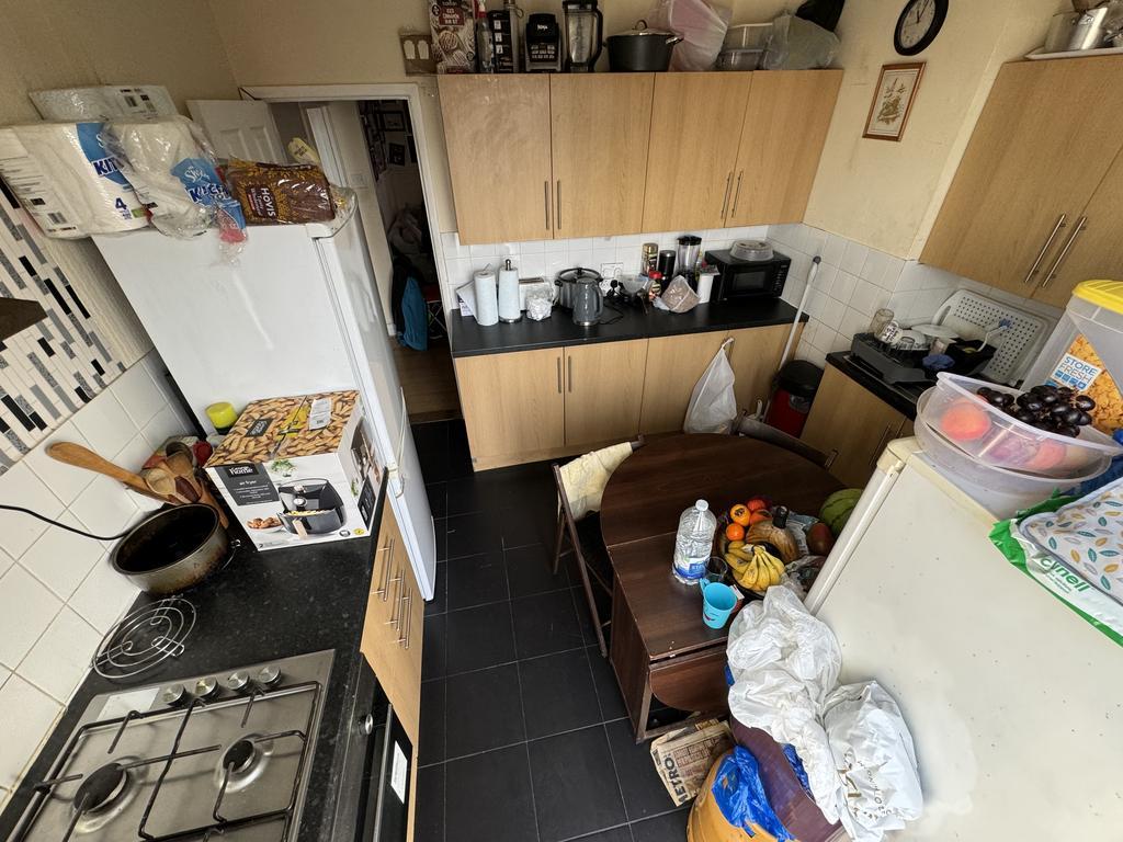 House in Dagenham - View 5
