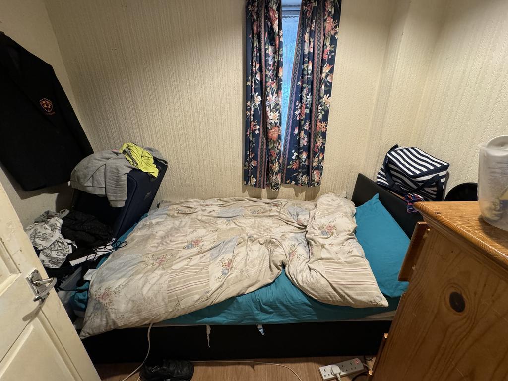 House in Dagenham - More