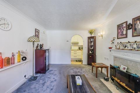 2 bedroom flat for sale, Midland Drive, Sutton Coldfield
