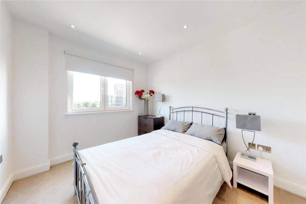 Apartment in Manchester - View 3