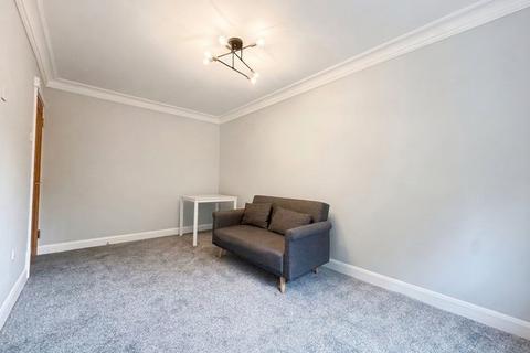 1 bedroom flat to rent, Philpots Close, Yiewsley, UB7