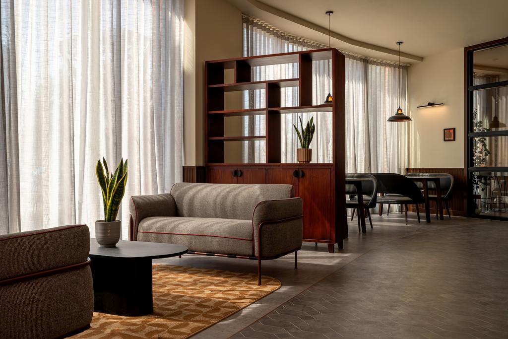 Apartment in Leeds, Yorkshire - View 4