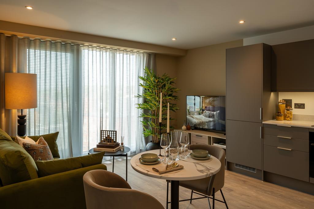 Apartment in Leeds, Yorkshire - View 2