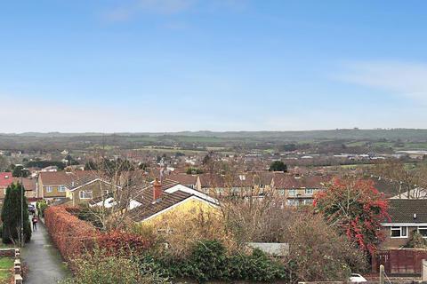 2 bedroom apartment to rent, Bellevue Road, Kingswood. Bristol