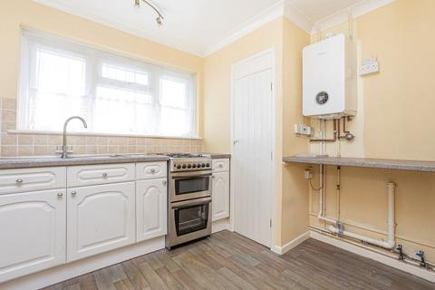 2 bedroom maisonette for sale, Old Farm Road, Birchington, Kent, CT7