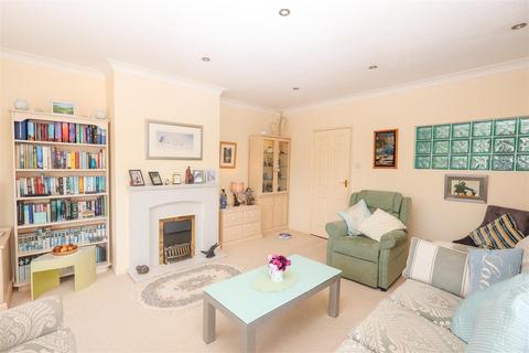 2 bedroom detached bungalow for sale, Park Drive, Masham, Ripon