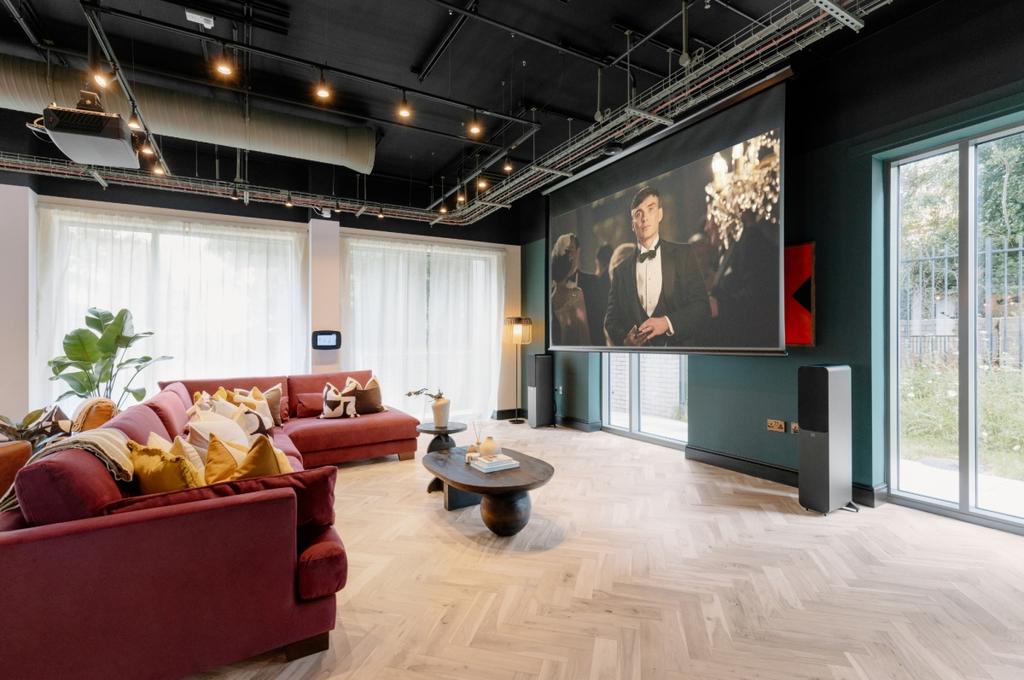 Apartment in Birmingham - More