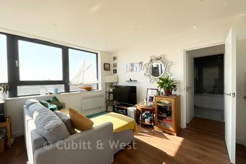 1 bedroom apartment for sale, Westmoreland House, Worthing BN12