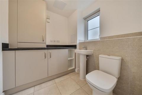 2 bedroom semi-detached house to rent, Sudbury CO10