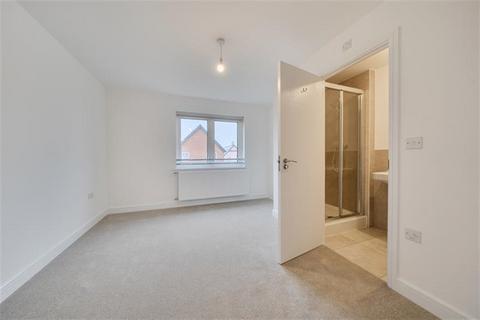 2 bedroom semi-detached house to rent, Sudbury CO10