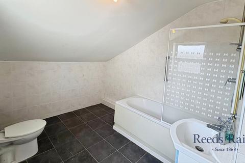 3 bedroom end of terrace house for sale, Hawthorn Street, Tyne and Wear NE15
