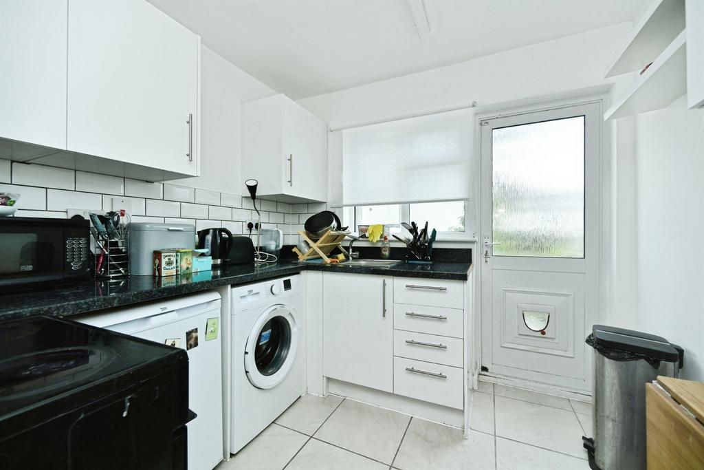 Apartment in Brighton - View 2