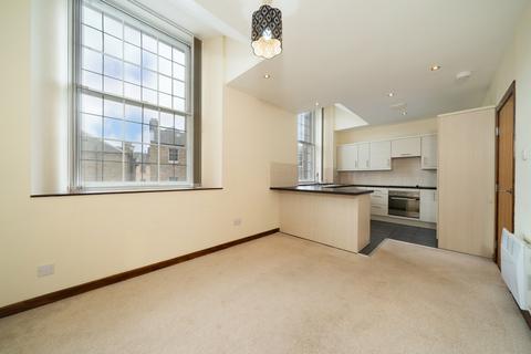 3 bedroom flat for sale, Castlehill, Cupar, KY15