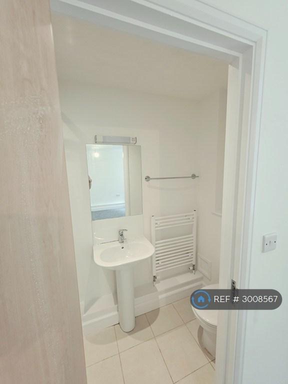 Apartment in Bristol - View 4