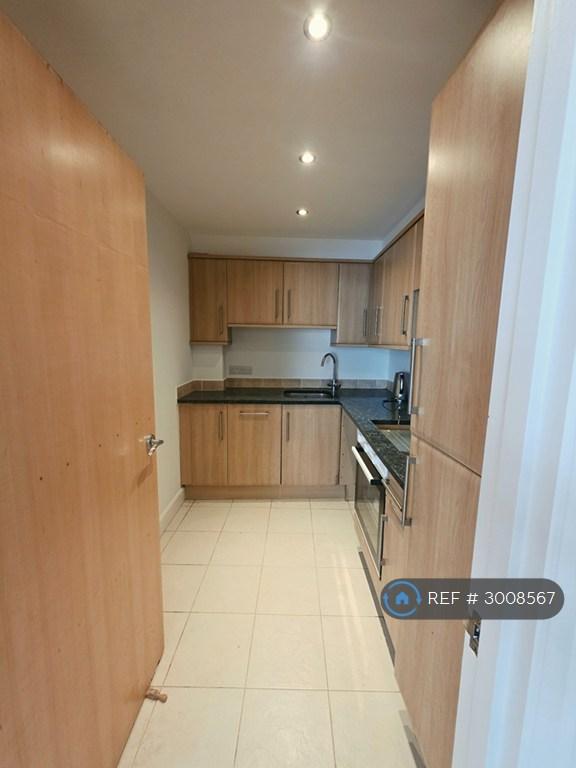 Apartment in Bristol - More