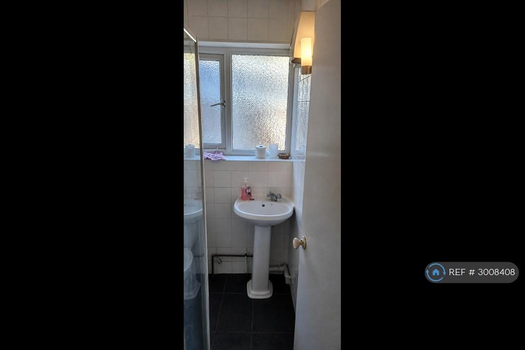 House in London - View 4