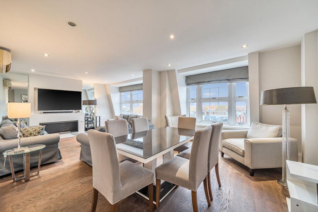 Apartment in London - View 2