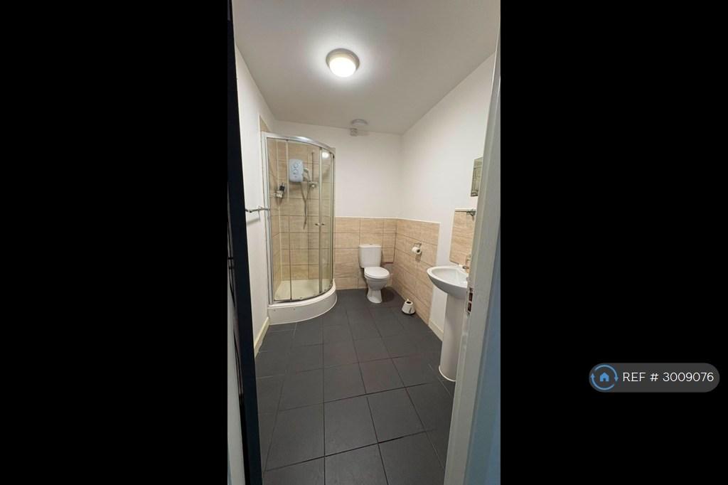 Apartment in Manchester - More