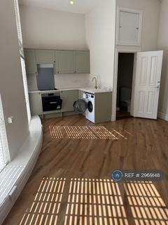 Studio to rent, Bungay Road, Beccles, NR34