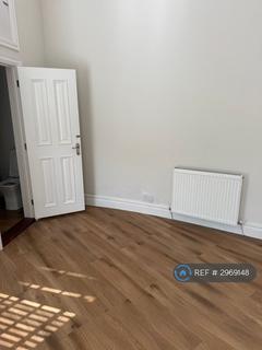 Studio to rent, Bungay Road, Beccles, NR34