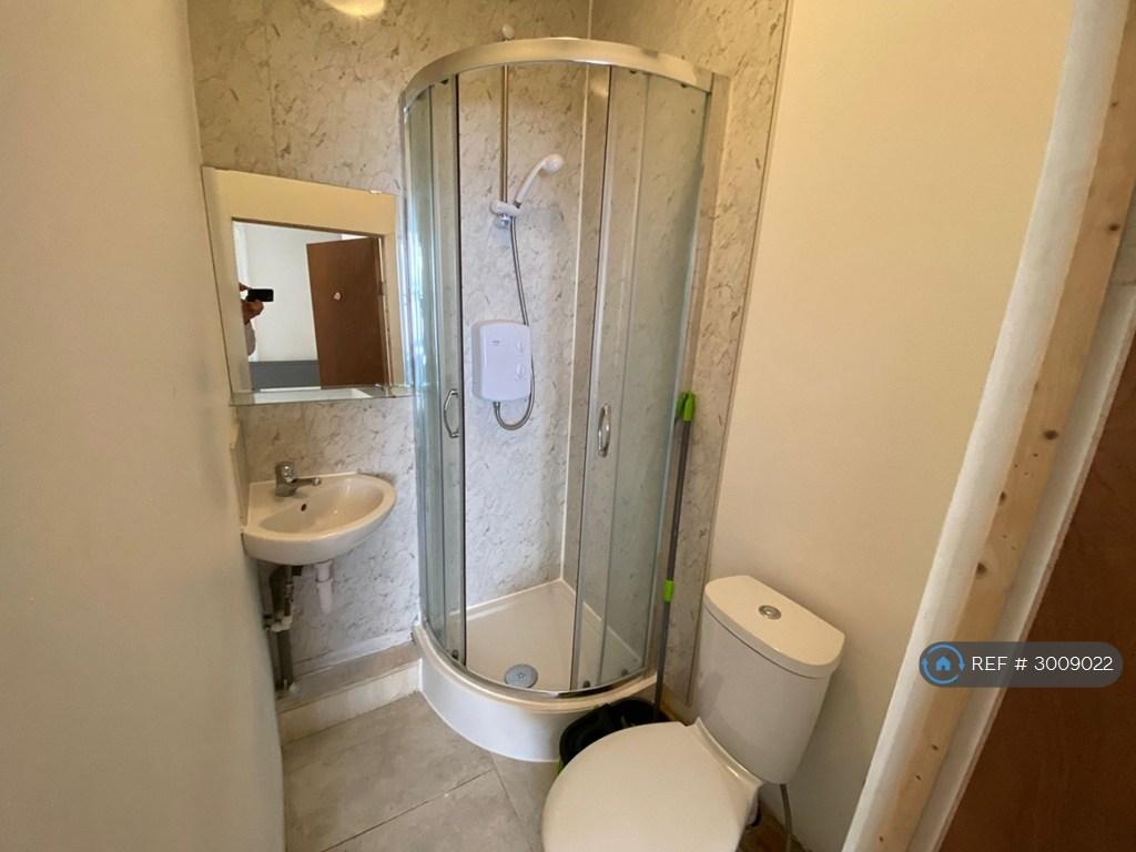 Apartment in Brighton - View 5