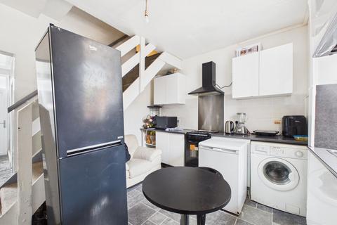 2 bedroom terraced house for sale, Swinburn Street, Manchester, M9