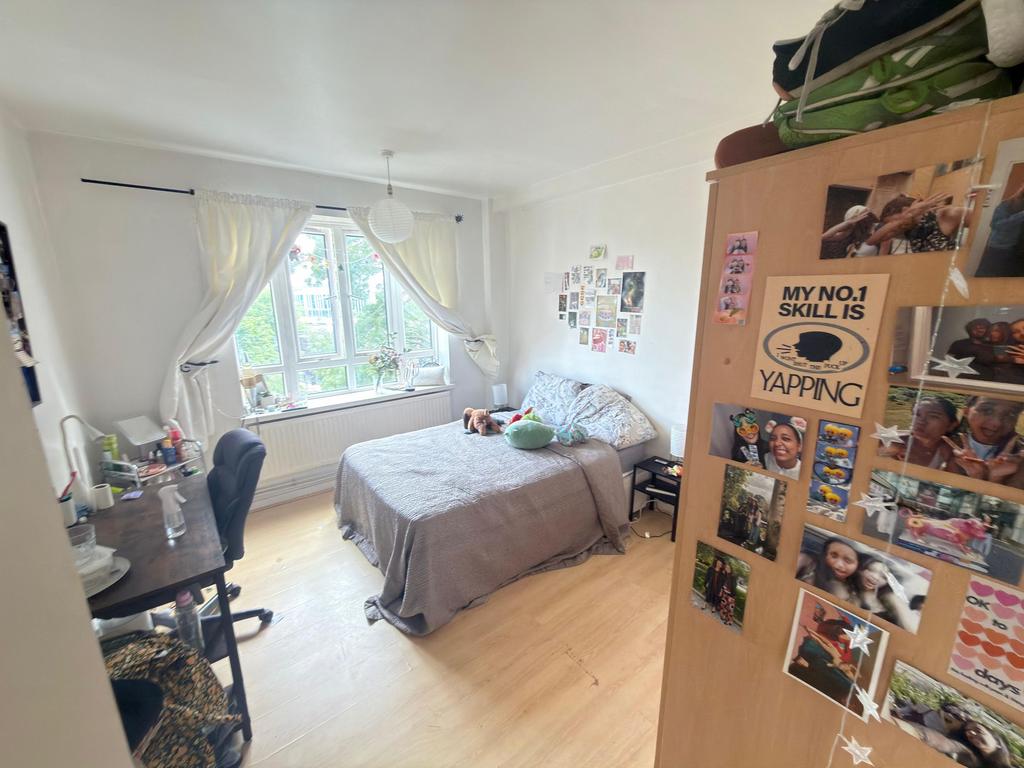 Apartment in London - View 5