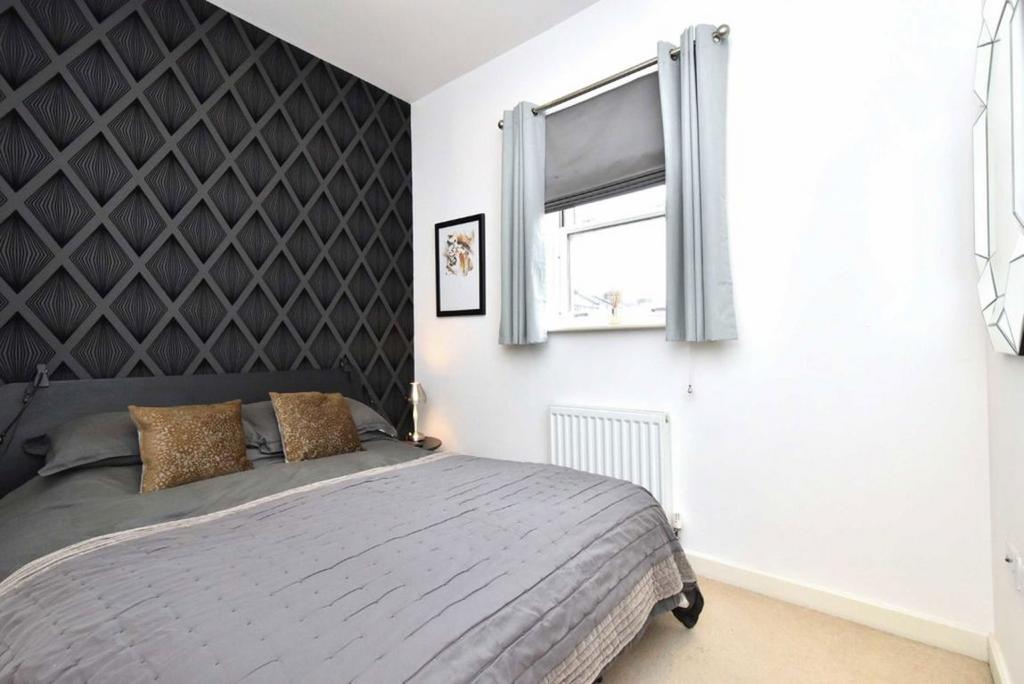 House in London - More
