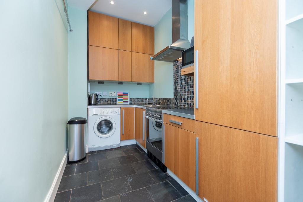 Apartment in Glasgow - More