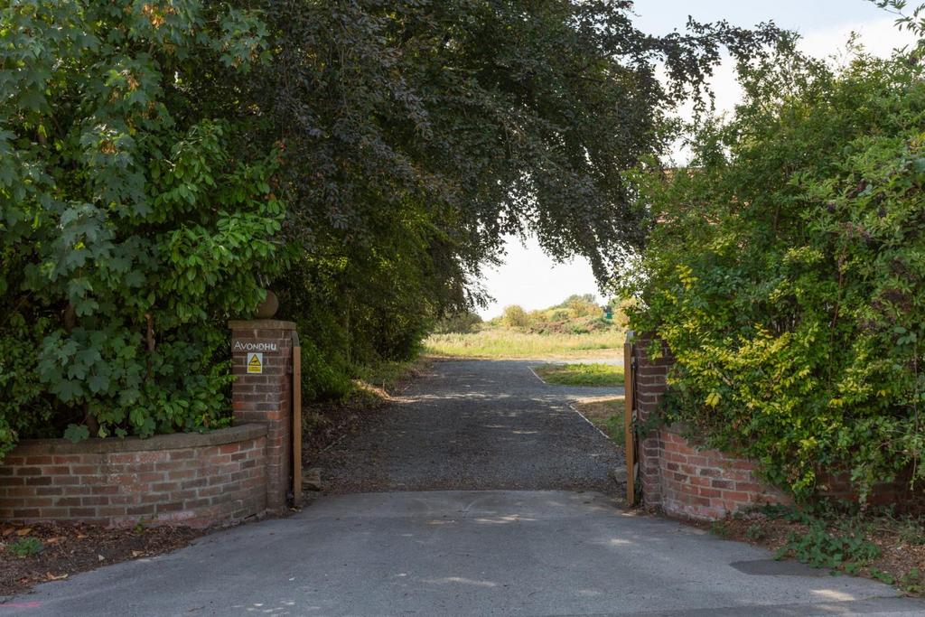 Millfield Lane, York YO26 - View 4