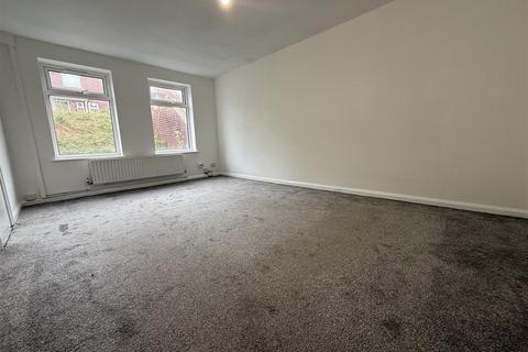 2 bedroom apartment for sale, Greenhill Terraces, Glodwick, Oldham