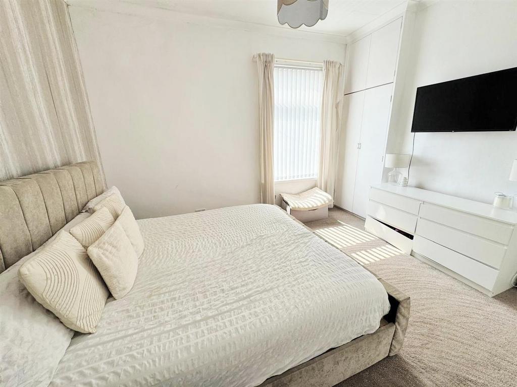 House in Liverpool, Everton - More