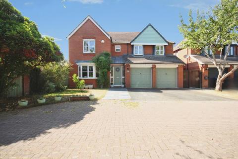 5 bedroom detached house for sale, Medley Grove, Whitnash, Leamington Spa, Warwickshire, CV31