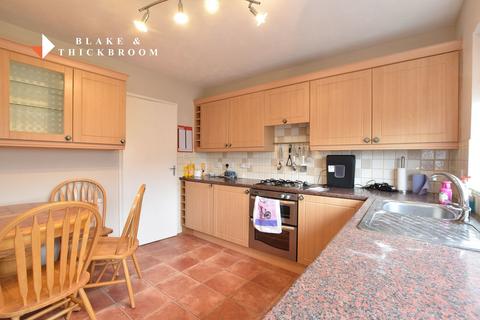 2 bedroom detached bungalow for sale, Chelmsford Road, Holland on Sea CO15 5DN