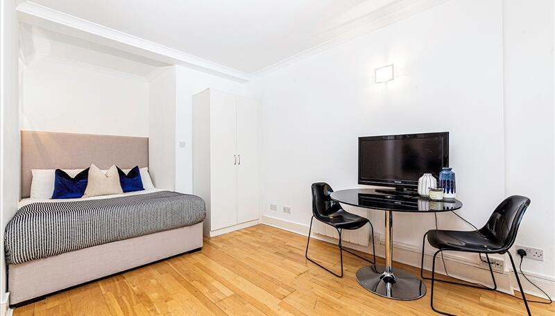 Apartment in London - View 3